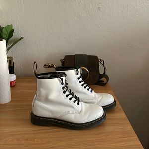 Doc Martens White